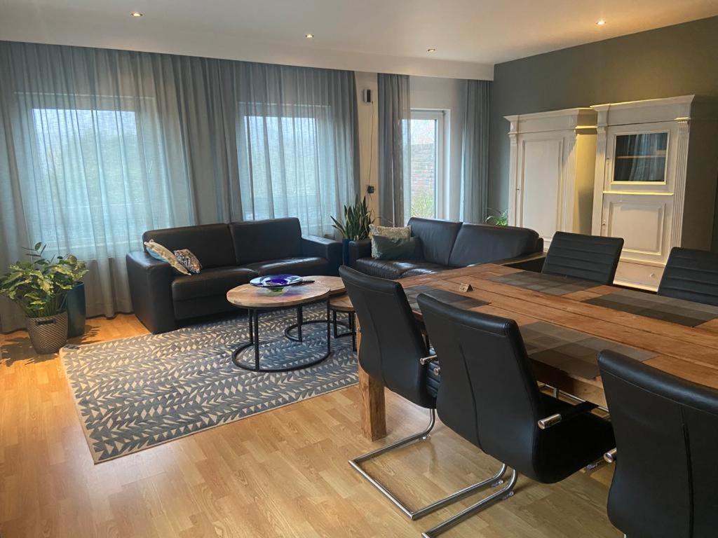 Panorama Sousberg Appartementen Schin op Geul Eksteriør bilde