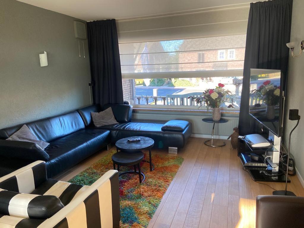 Panorama Sousberg Appartementen Schin op Geul Eksteriør bilde